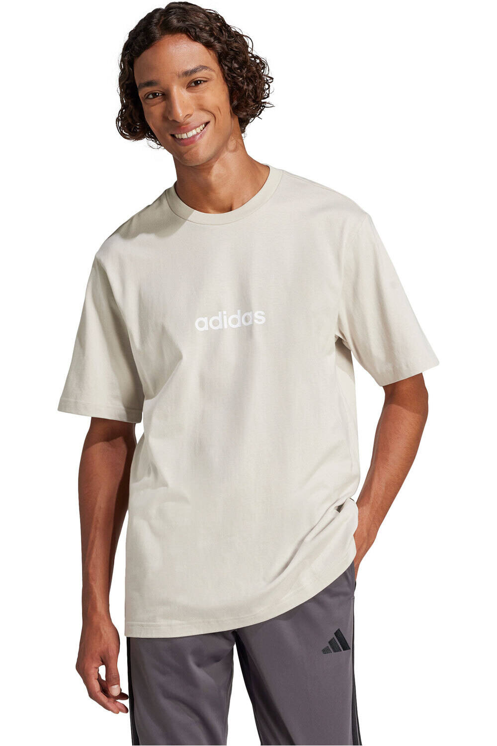 adidas camiseta manga corta hombre ESSENTIALS LINEAR  vista frontal