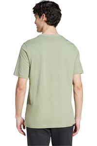 adidas camiseta manga corta hombre FUTURE ICONS BADGE OF SPORT VERDE vista trasera