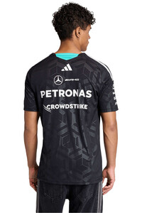 adidas camiseta manga corta hombre MERCEDES - AMG PETRONAS FORMULA 1 TEAM DRIVER NEGRO vista trasera