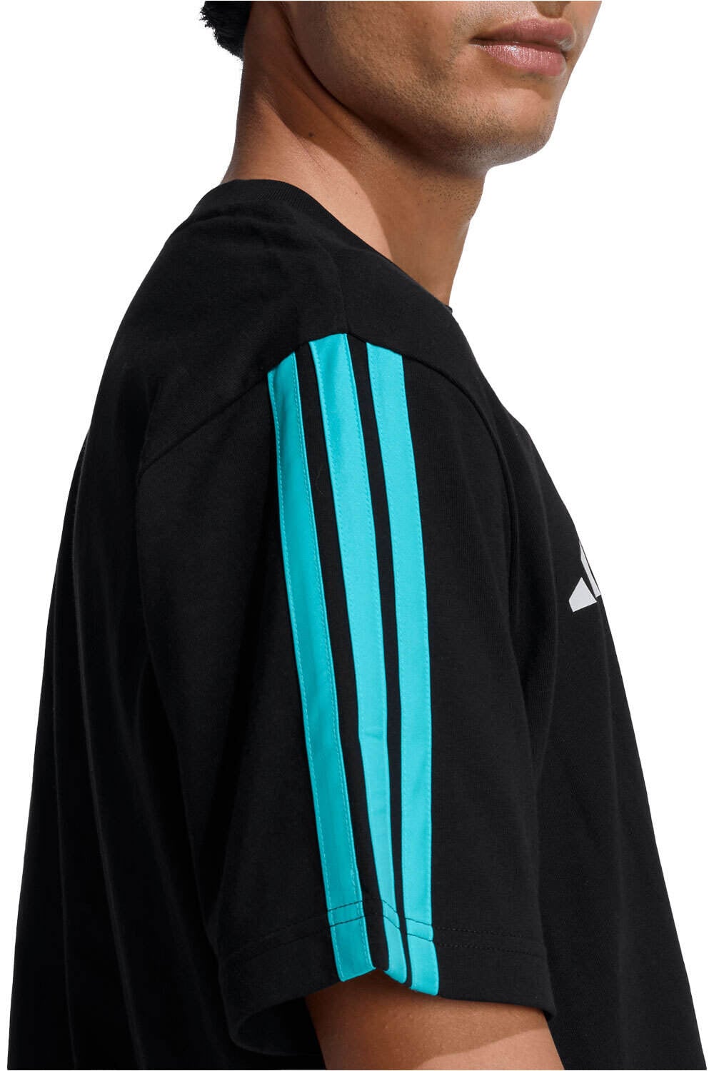 adidas camiseta manga corta hombre MERCEDES-AMG PETRONAS FORMULA 1 TEAM DNA NEGRO 03