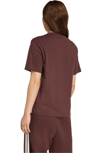 adidas camiseta manga corta mujer ESSENTIALS 3 STRIPES MARRON vista trasera