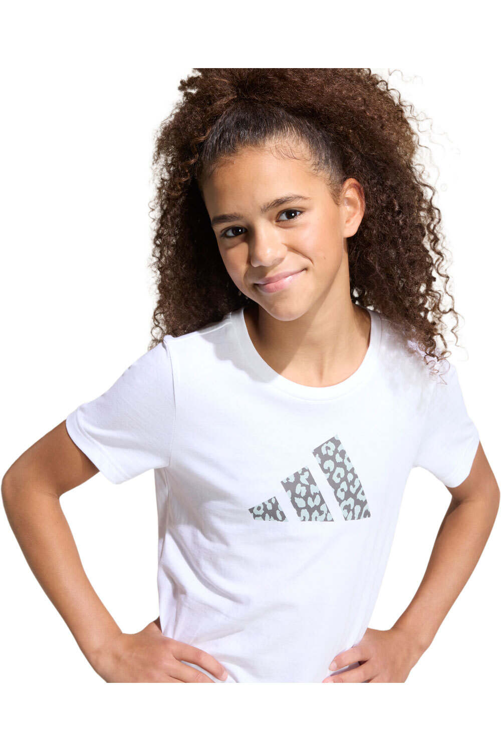 adidas camiseta manga corta niño JUNIOR GIRLS ANIMAL PRINT GRAPHIC BLANCO vista detalle