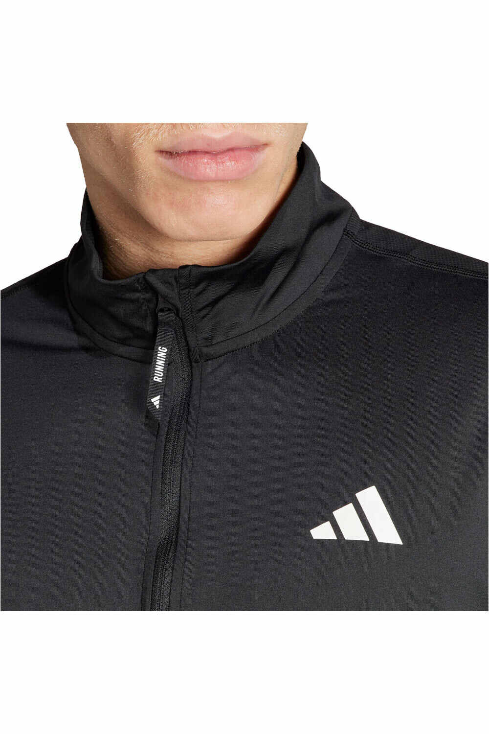 adidas camiseta técnica manga larga hombre OWN THE RUN NEGRO vista detalle