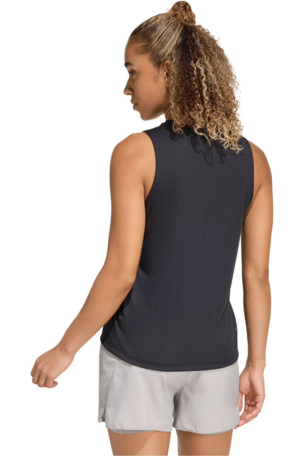 adidas camiseta técnica tirantes mujer ADI365 RUNNING ESSENTIALS NEGRO vista trasera