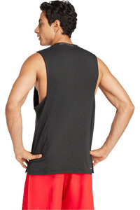 adidas camiseta tirantes fitness hombre DESIGNED FOR TRAINING 3 STRIPES NEGRO vista trasera