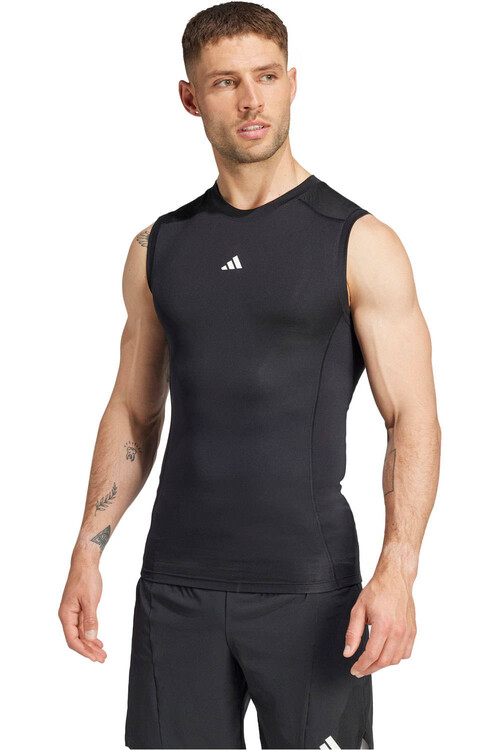 ADIDAS TECHFIT COMPRESSION negro