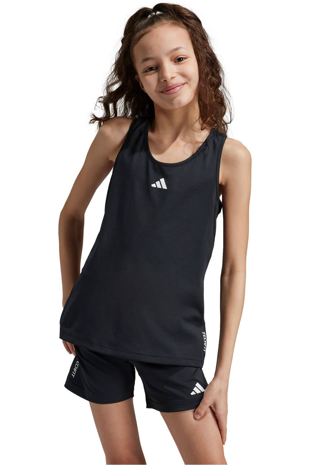 adidas camiseta tirantes niña TECHFIT NEGRO vista frontal