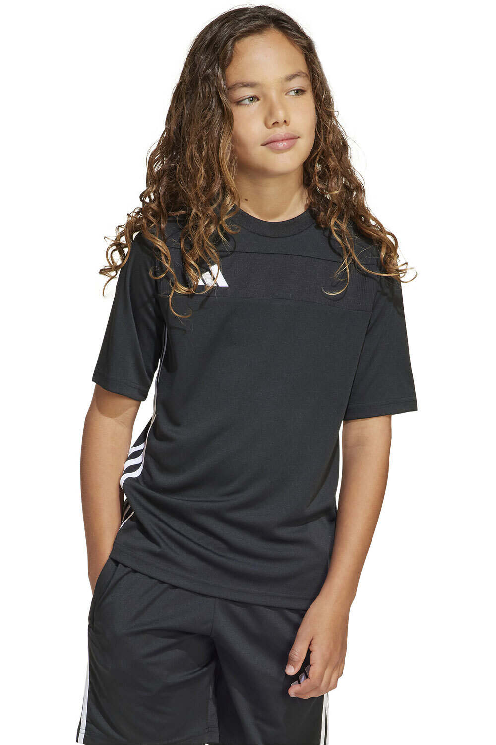 adidas camisetas entrenamiento futbol manga corta niño TIRO ESSENTIALS NEGRO vista frontal