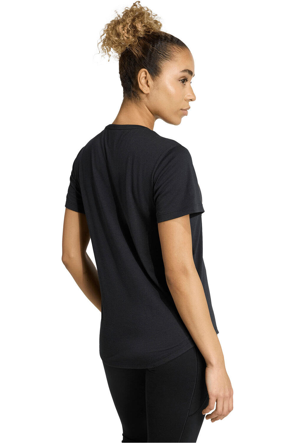 adidas camisetas fitness mujer ESSENTIALS YOGA NEGRO vista trasera