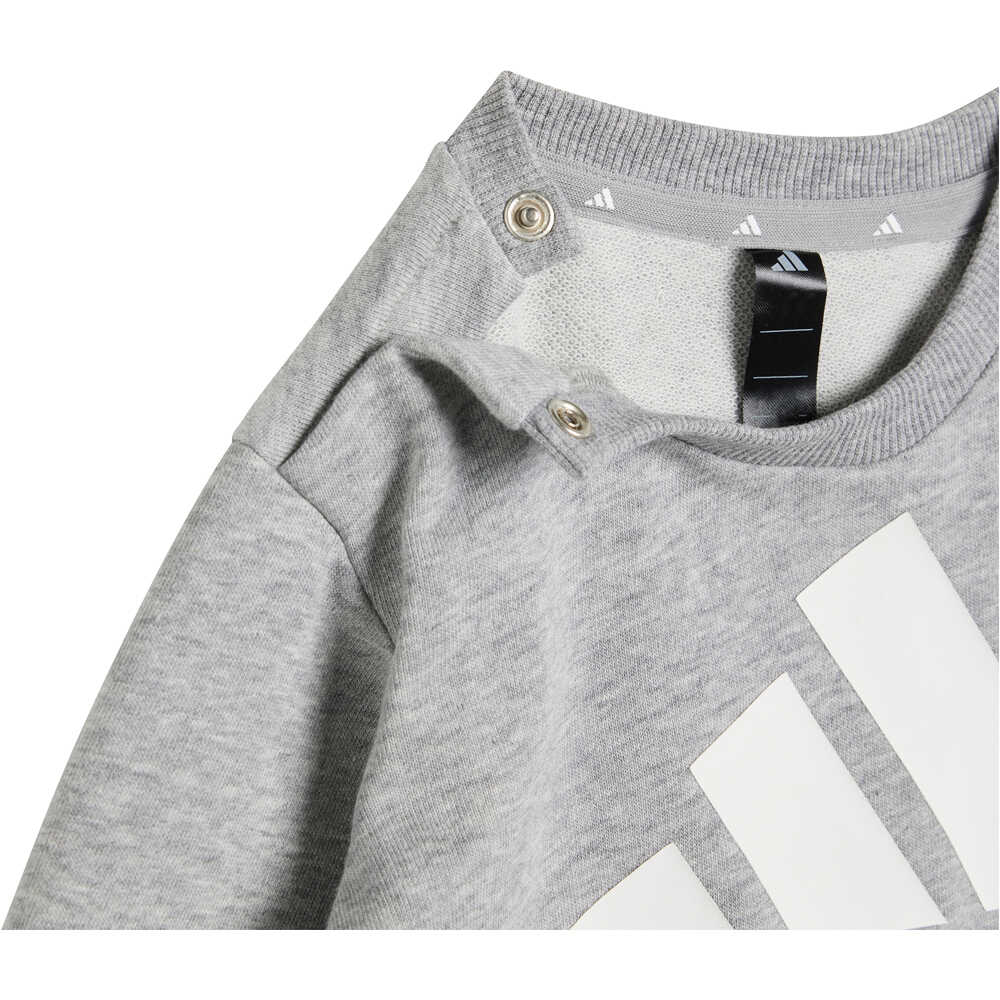 adidas chándal bebé ESSENTIALS GRIS 04