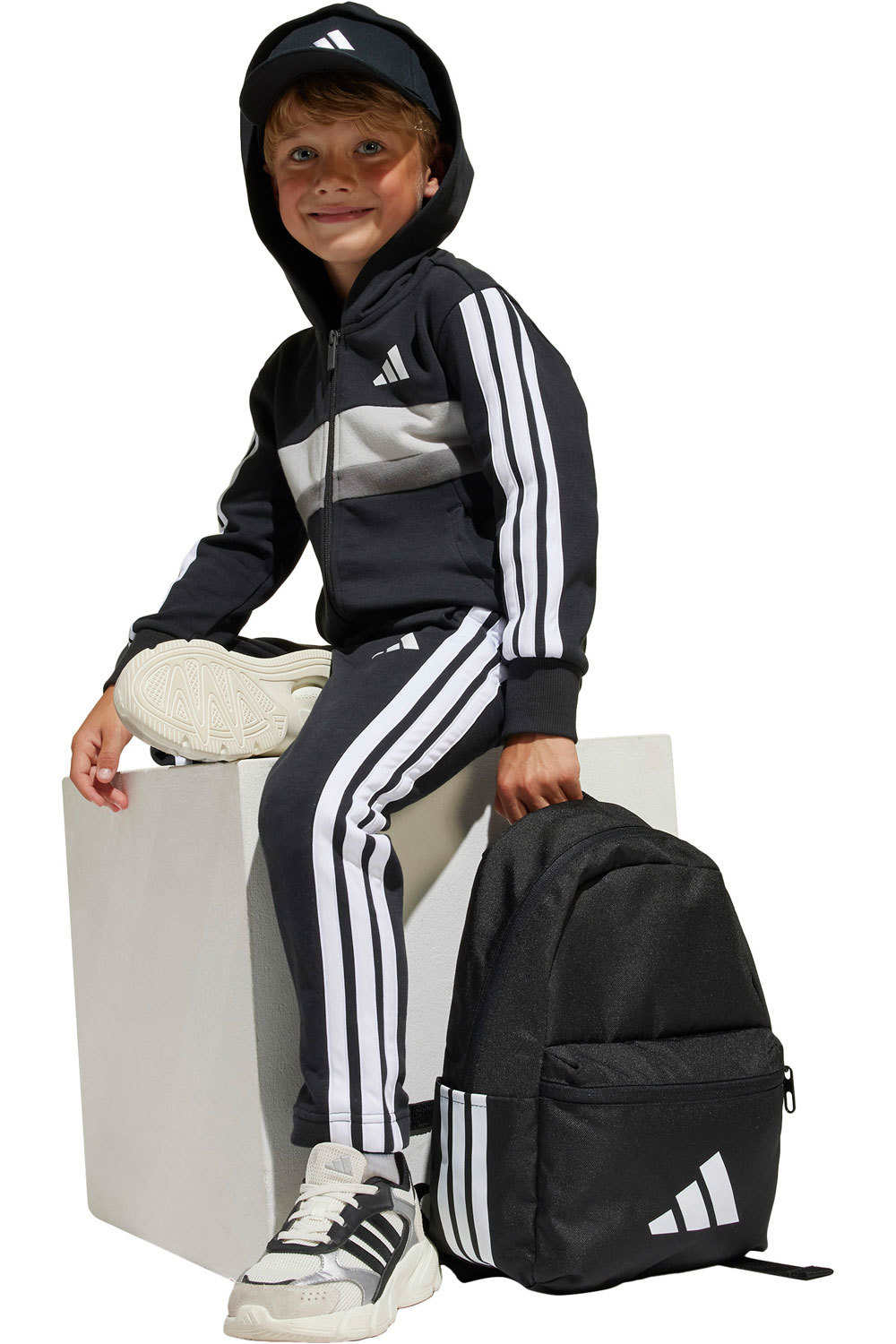 adidas chándal junior ESSENTIALS 3 STRIPES NEGRO vista detalle