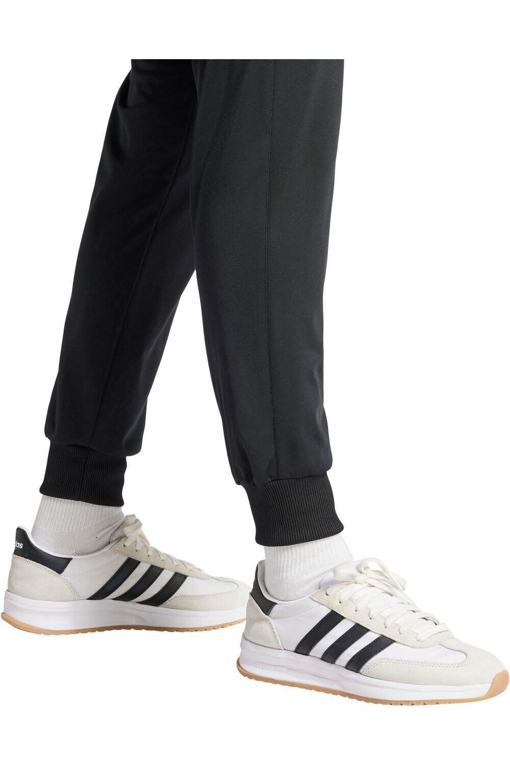 adidas chándal mujer ESSENTIALS FEELCOZY NEGRO 04