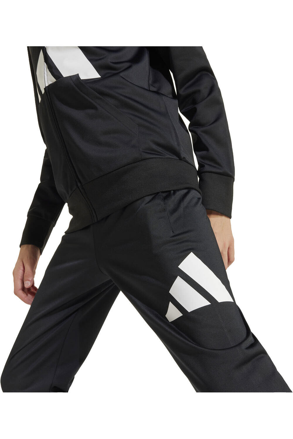 adidas chándal niño ESSENTIALS CLIMACOOL NEGRO 03