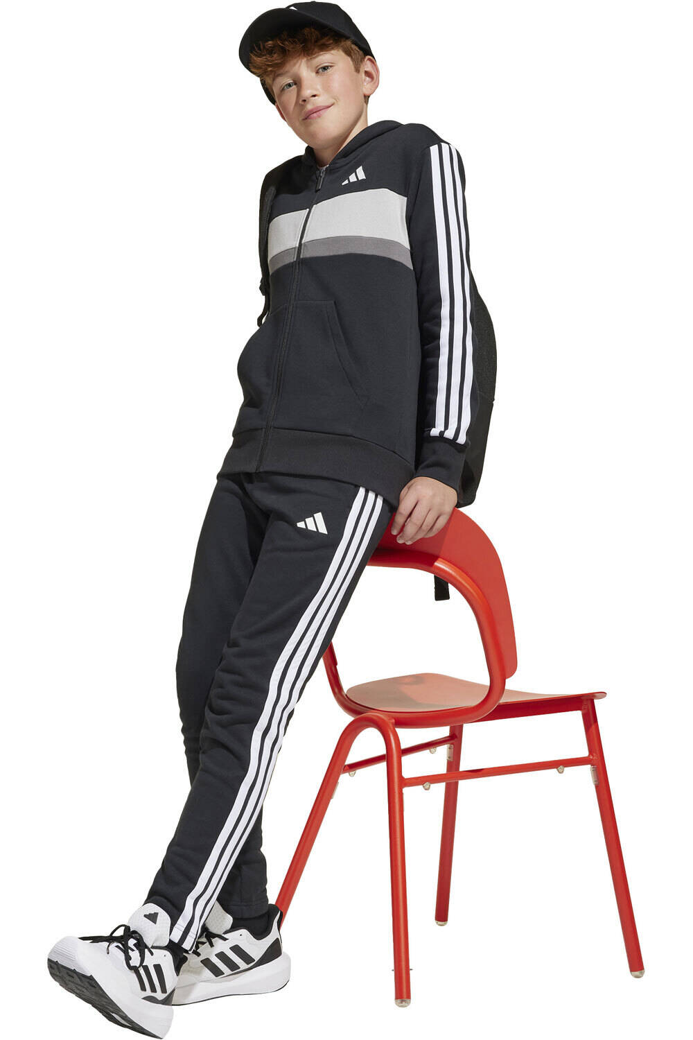 adidas chándal niño SEASONAL ESSENTIALS TIBERIO 3 STRIPES NEGRO vista detalle