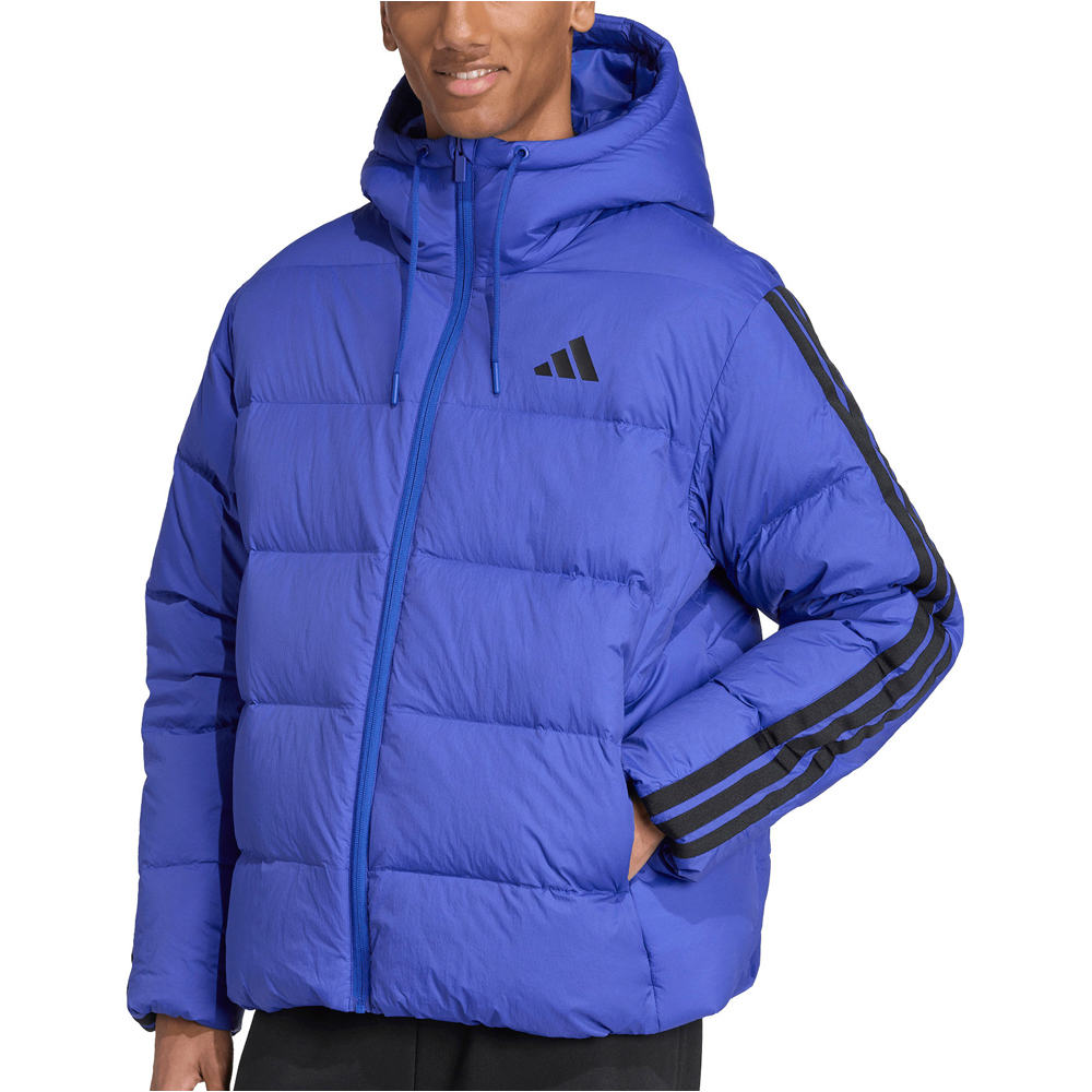 adidas chaquetas hombre ESSENTIALS 3 STRIPES AZUL vista frontal