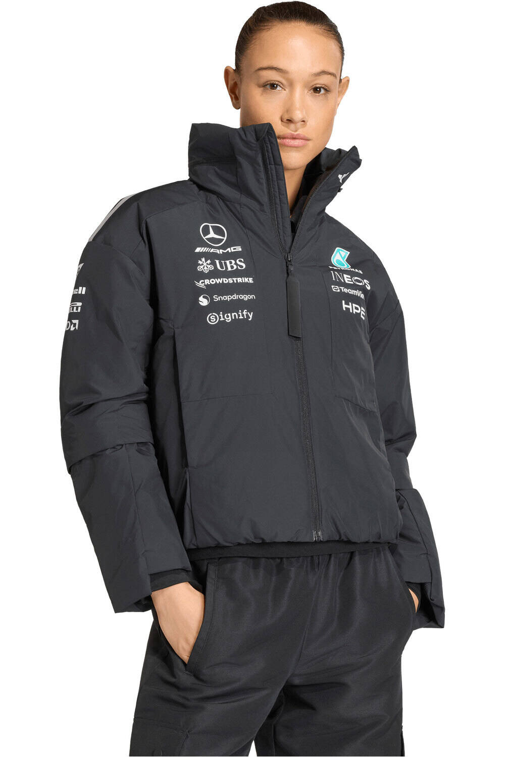 adidas chaquetas mujer MERCEDES-AMG PETRONAS F1TEAM NEGRO vista detalle