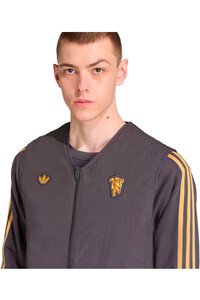 adidas chubasqueros y chaquetones entrenamiento fútbol MANCHESTER U TERRACE ICONS NEGRO 03