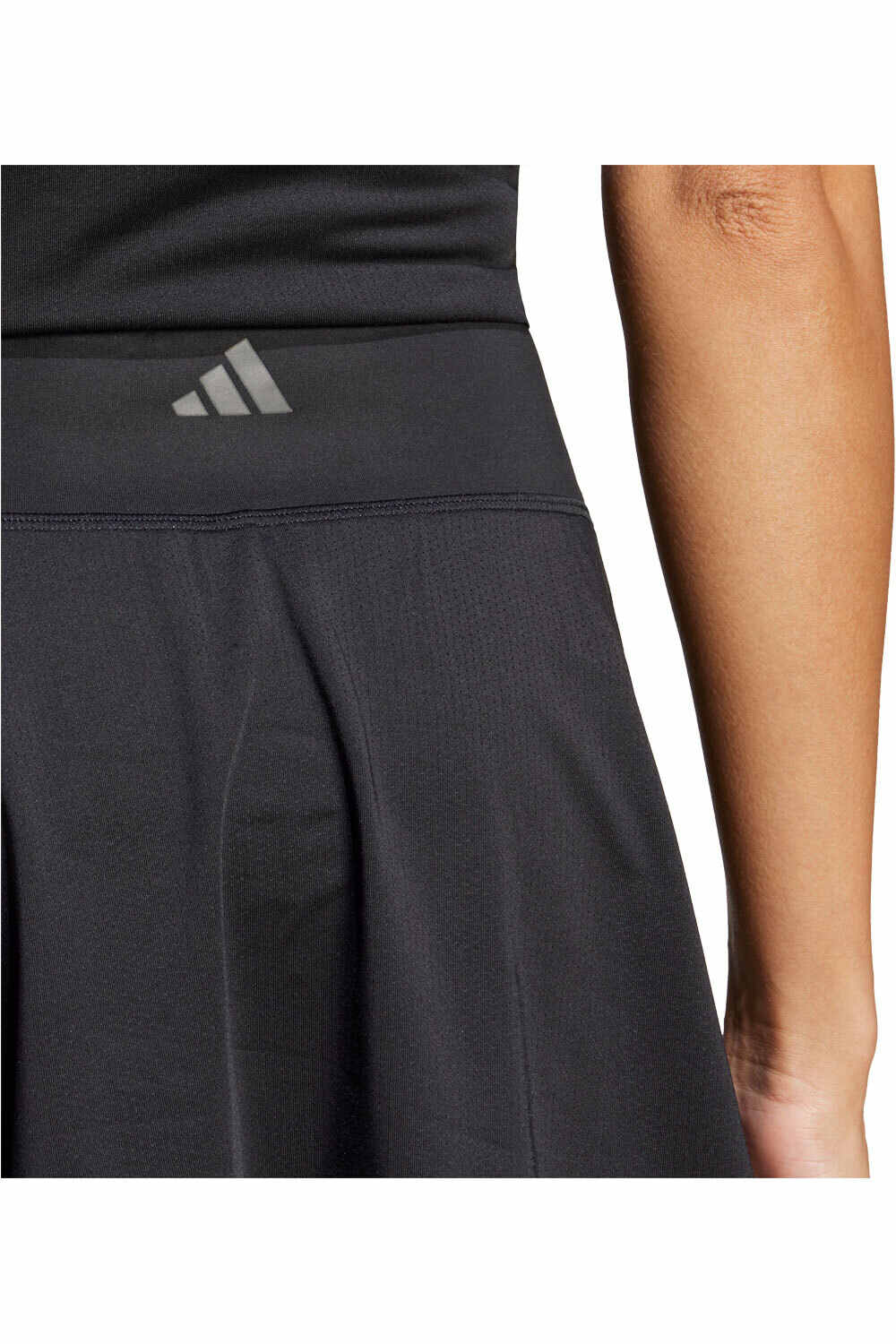 adidas falda tenis CLUB NEGRO 04
