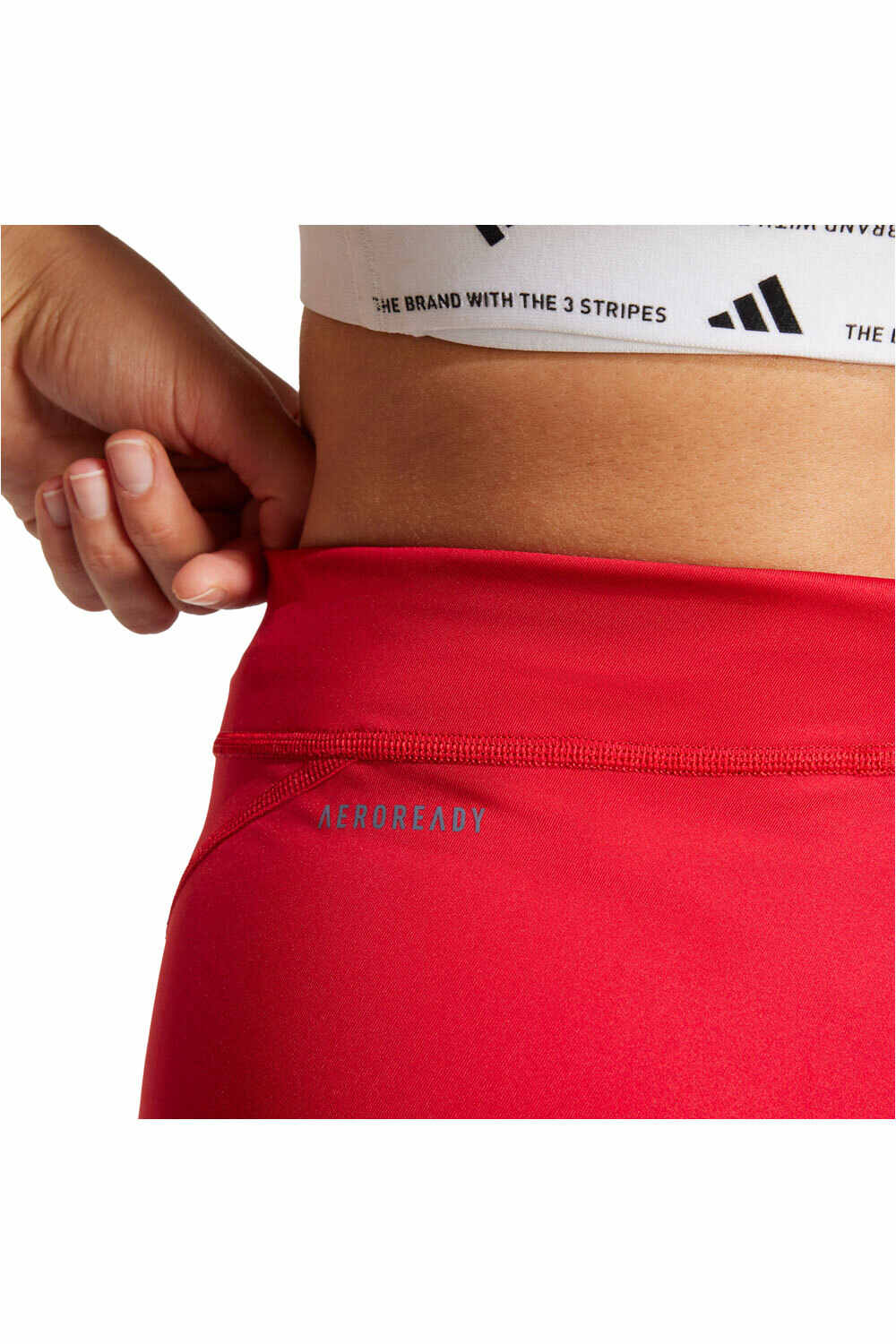 adidas malla corta running mujer ADIZERO ESSENTIALS ROJO 03