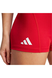 adidas malla corta running mujer ADIZERO ESSENTIALS ROJO 04