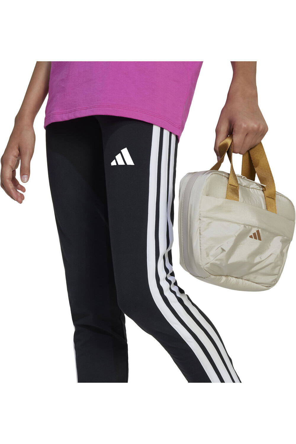 adidas malla larga niña ESSENTIALS 3 STRIPES NEGRO 03