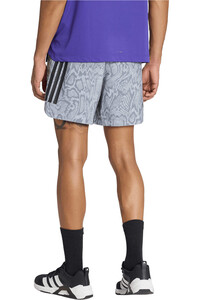 adidas pantalón corto fitness hombre D4T PrimeLift S 5 GRIS vista trasera