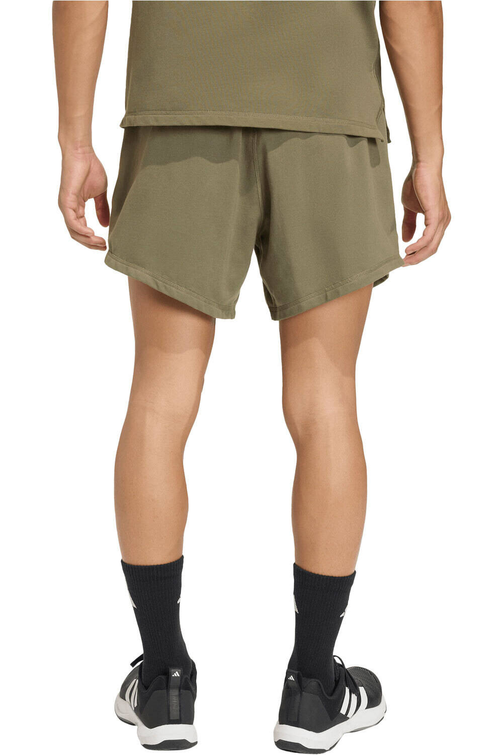 adidas pantalón corto fitness hombre D4T WORKOUT VERDE vista trasera