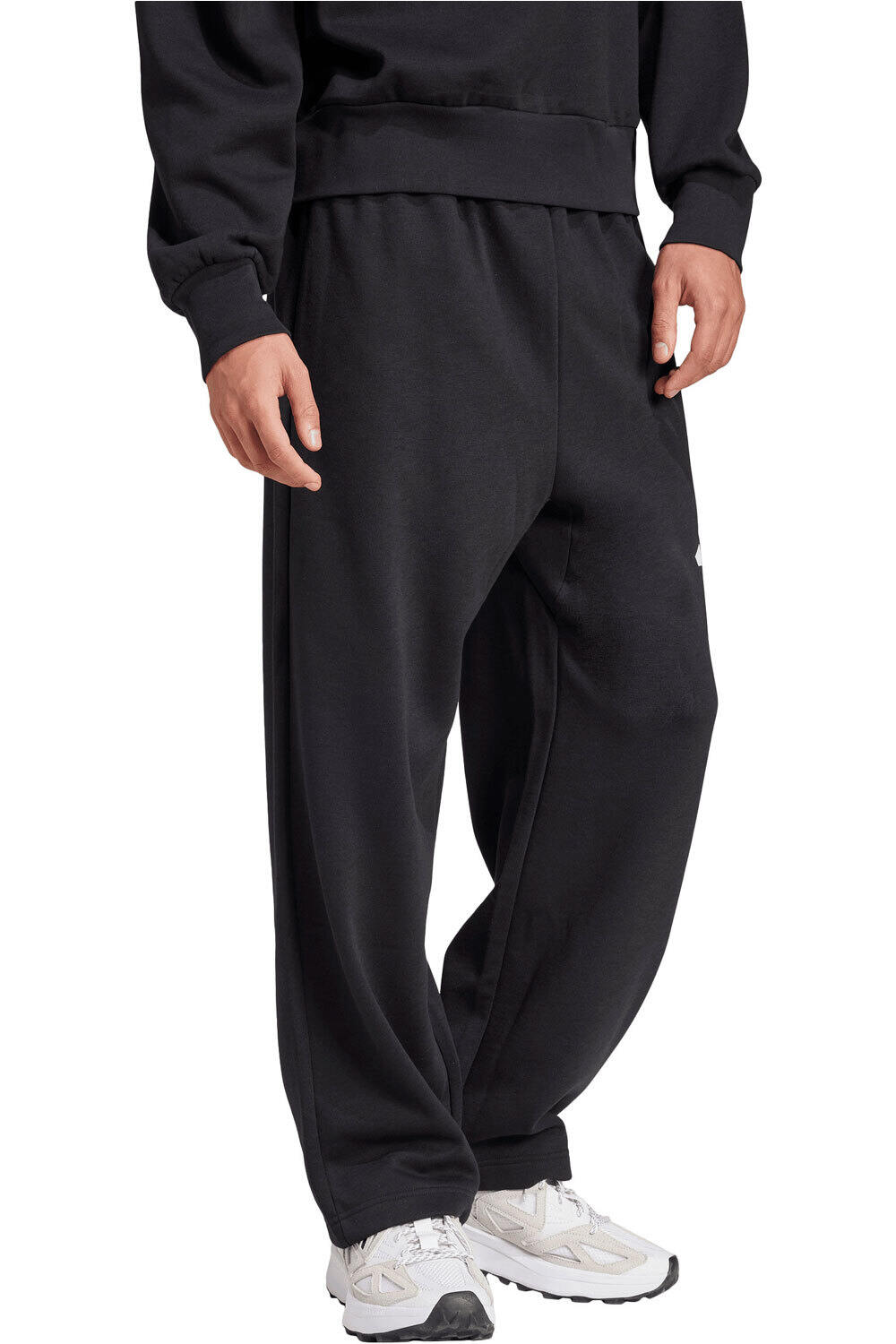 adidas pantalón hombre ESSENTIALS WIDE LEG THREE BAR NEGRO vista detalle