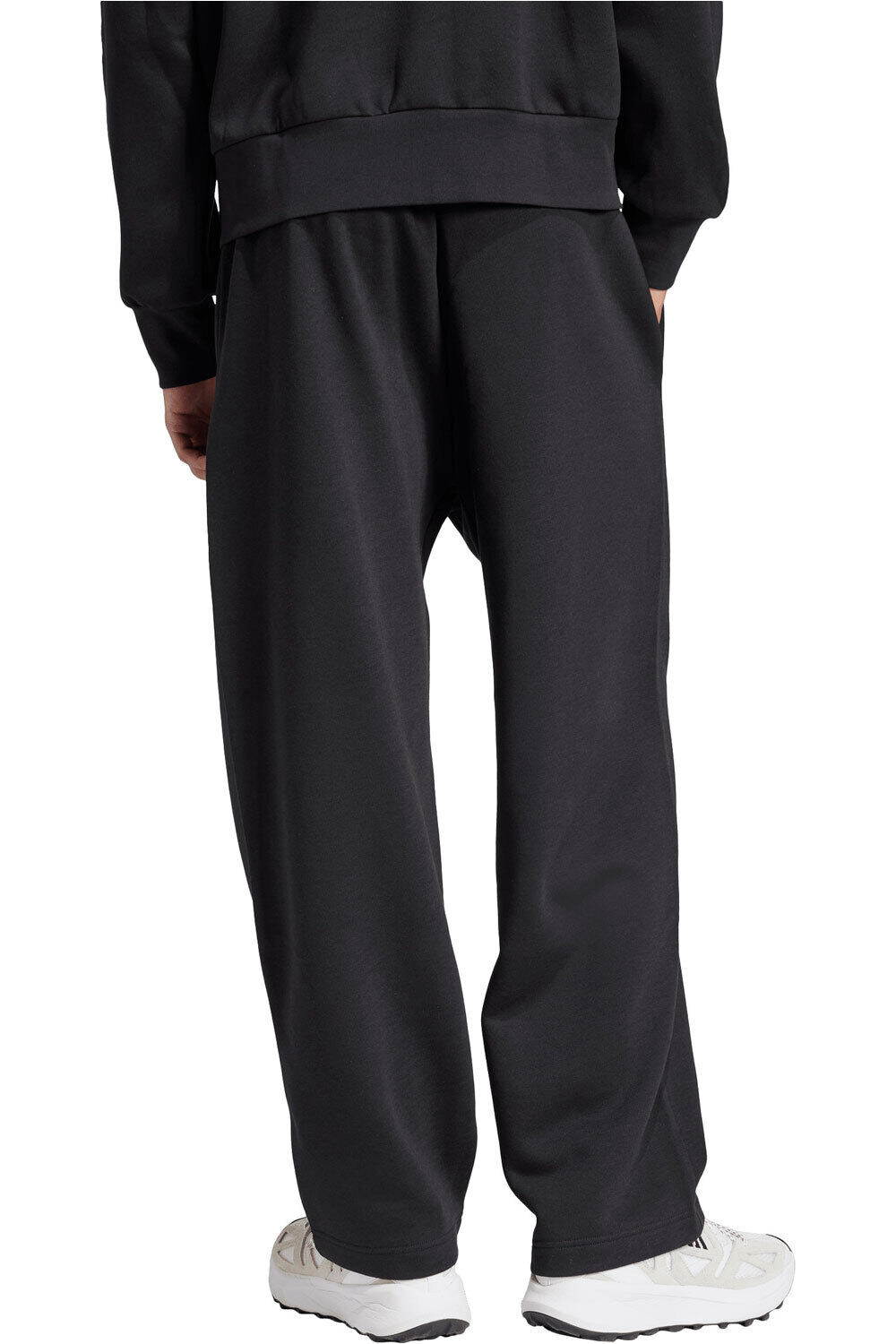 adidas pantalón hombre ESSENTIALS WIDE LEG THREE BAR NEGRO vista trasera