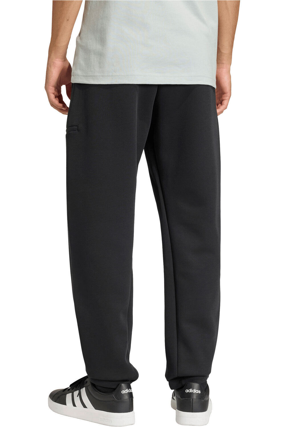 adidas pantalón hombre FUTURE ICONS 3 BAR NEGRO vista trasera