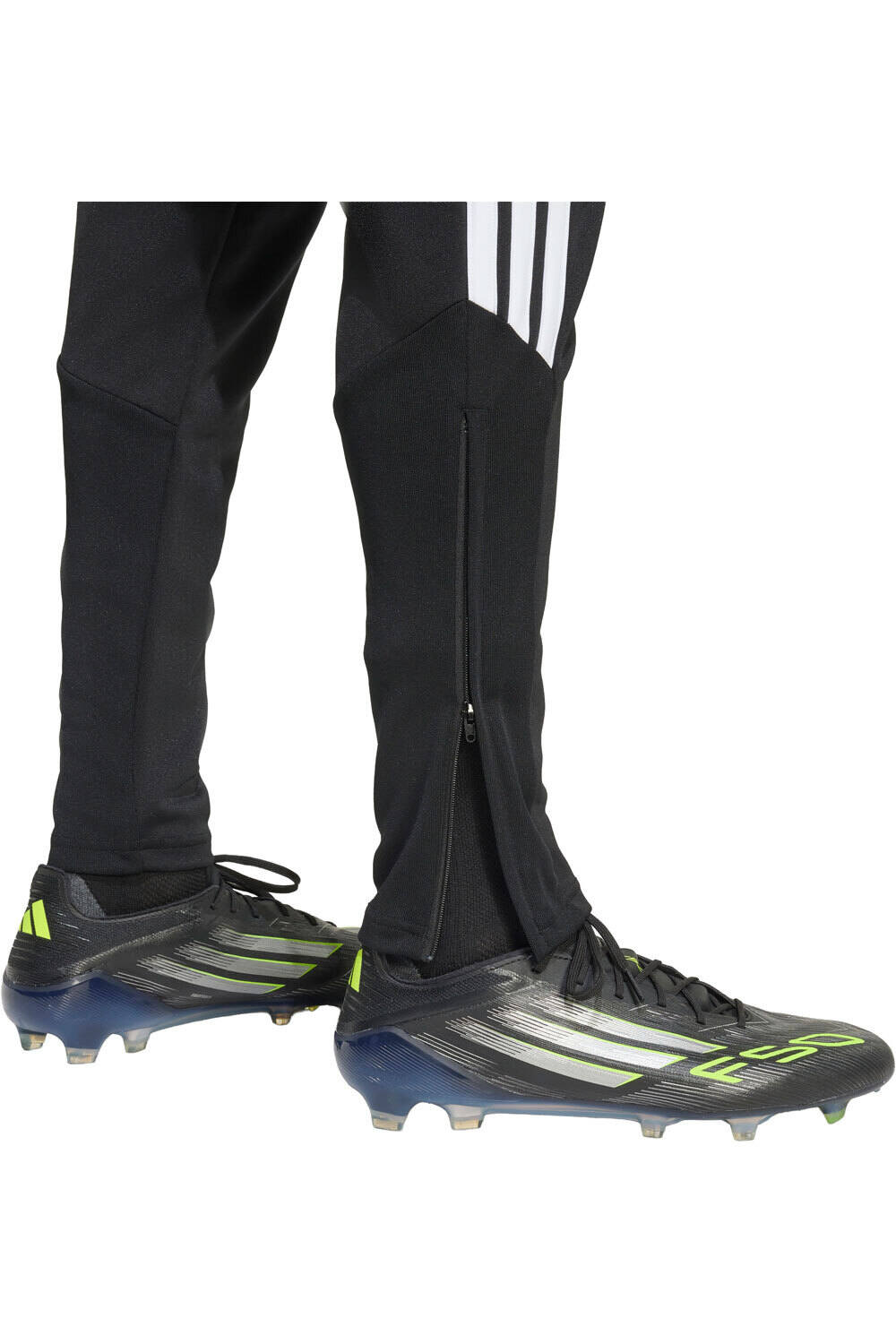 adidas pantalón hombre TIRO 26 LEAGUE NEGRO vista detalle