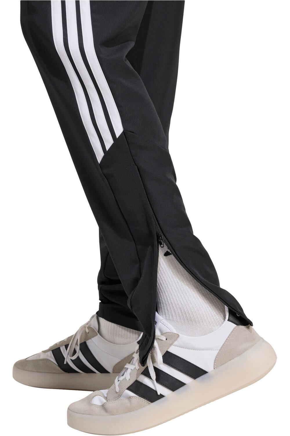 adidas pantalón hombre TIRO26 LEAGUE PRESENTATION NEGRO 03