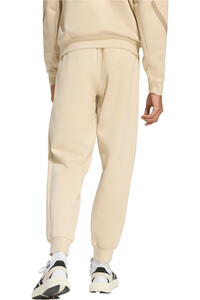 adidas pantalón hombre Z.N.E. MARRON vista trasera