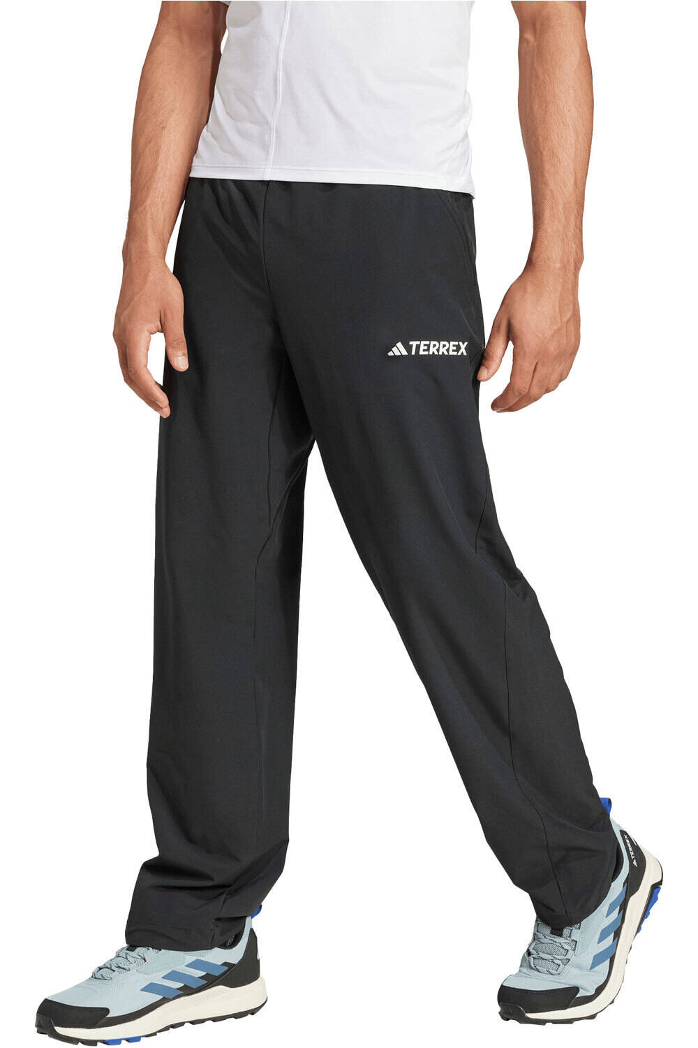adidas pantalón montaña hombre TERREX MULTI LITEFLEX NEGRO vista frontal