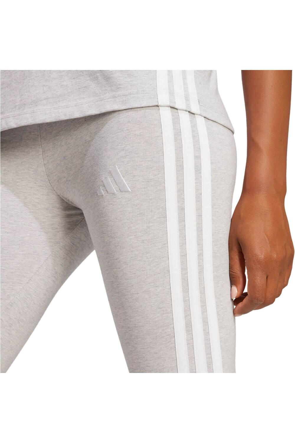 adidas pantalón mujer ESSENTIALS 3 STRIPES GRIS 04