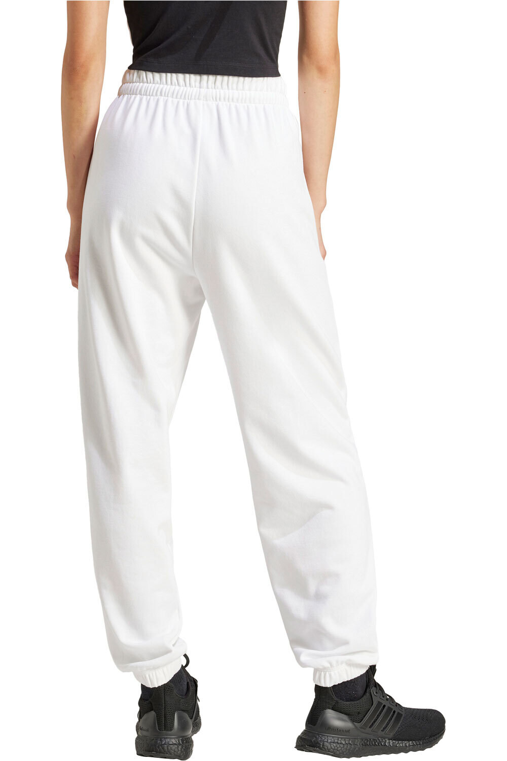 adidas pantalón mujer ESSENTIALS SMALL LOGO BLANCO vista trasera