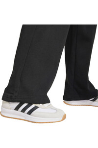 adidas pantalón mujer ESSENTIALS SMALL LOGO NEGRO 04