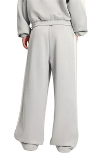 adidas pantalón mujer STADIUM 3 STRIPES GRIS vista trasera