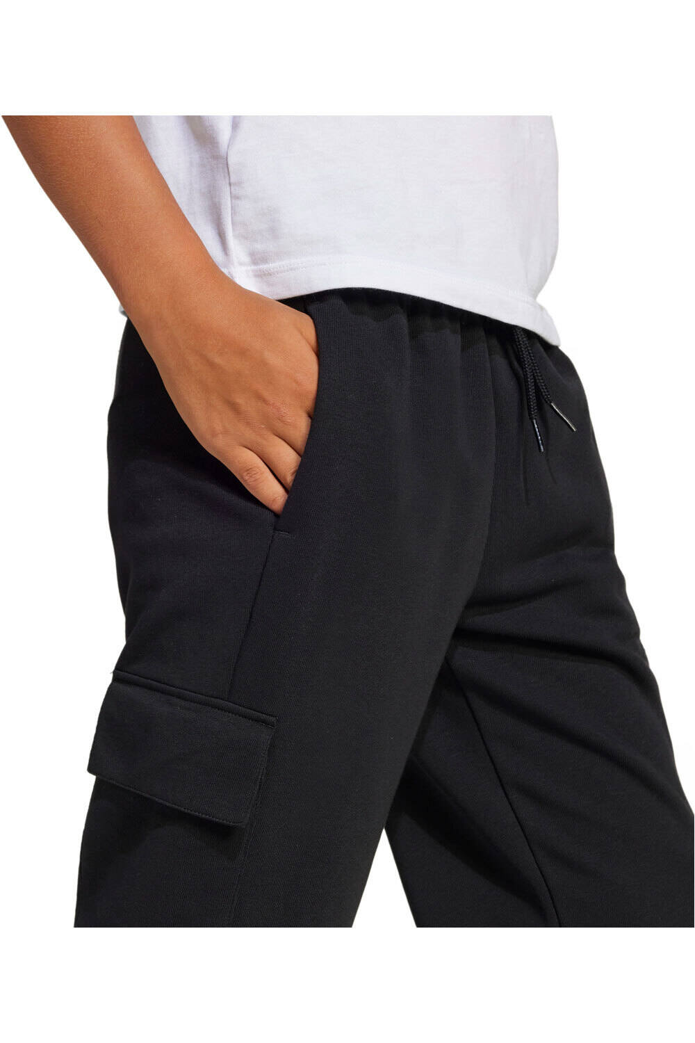 adidas pantalón niña ESSENTIALS NEGRO vista detalle
