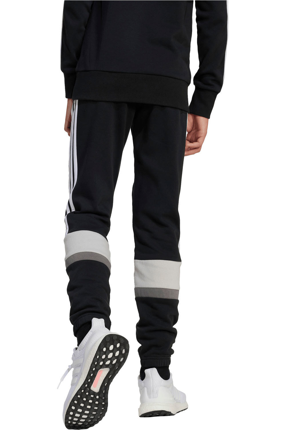 adidas pantalón niño 3 STRIPES TIBERIO NEGRO vista trasera