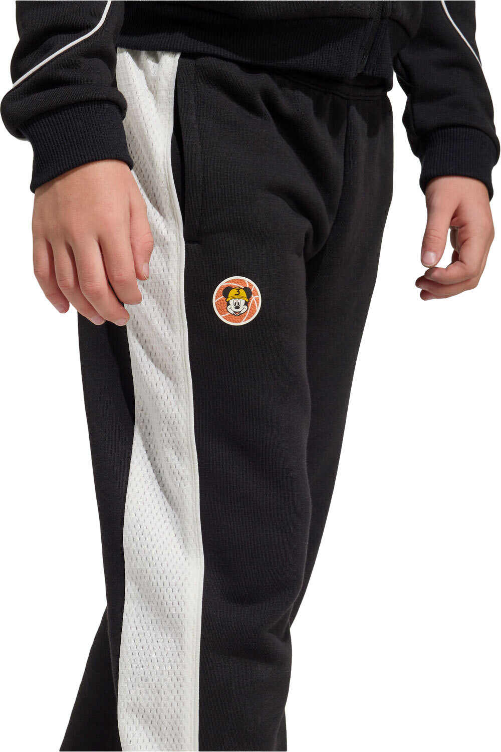 adidas pantalón niño DISNEY MICKEY MOUSE NEGRO vista detalle