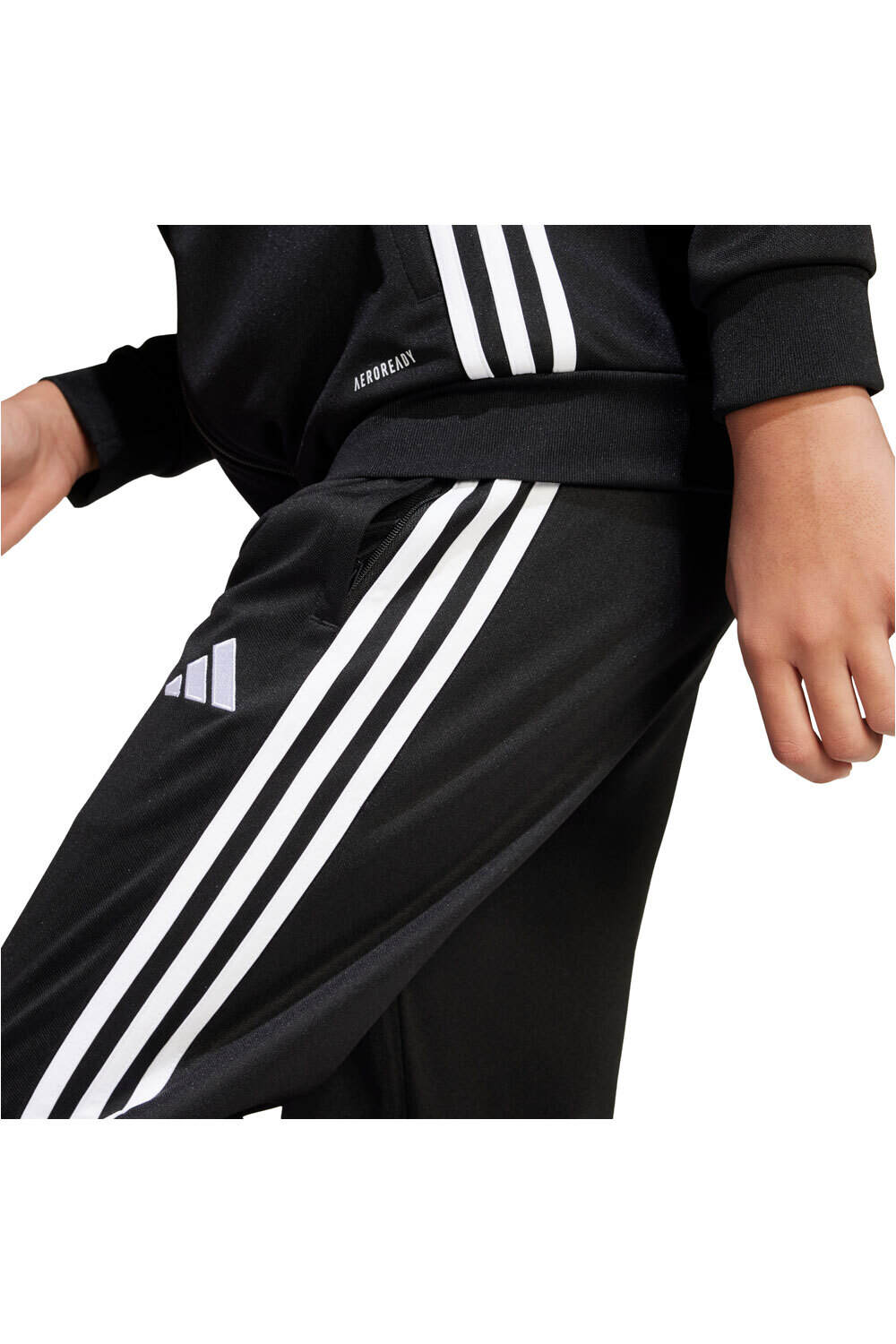 adidas pantalón niño TIRO25 ESSENTIALS NEGRO 03
