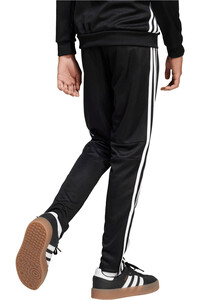 adidas pantalón niño TIRO25 ESSENTIALS NEGRO vista trasera