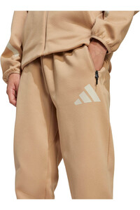 adidas pantalón niño Z.N.E. MARRON vista detalle