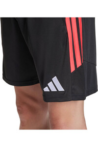 adidas pantalones cortos futbol TIRO26 LEAGUE NEGRO vista detalle