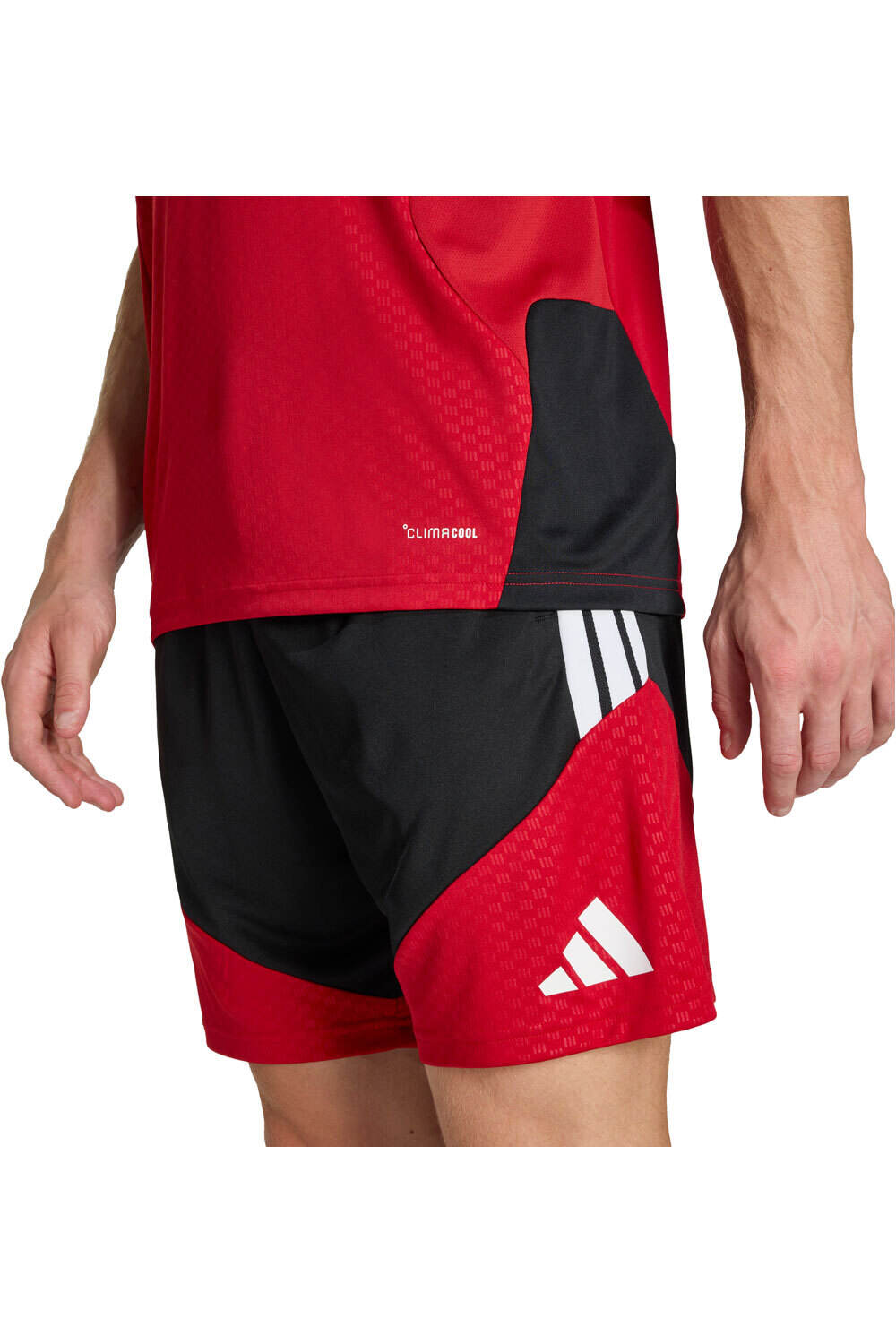 adidas pantalones fútbol oficiales ALEMANIA MUNDIAL 2026 ENTRENAMIENTO NEGRO vista detalle