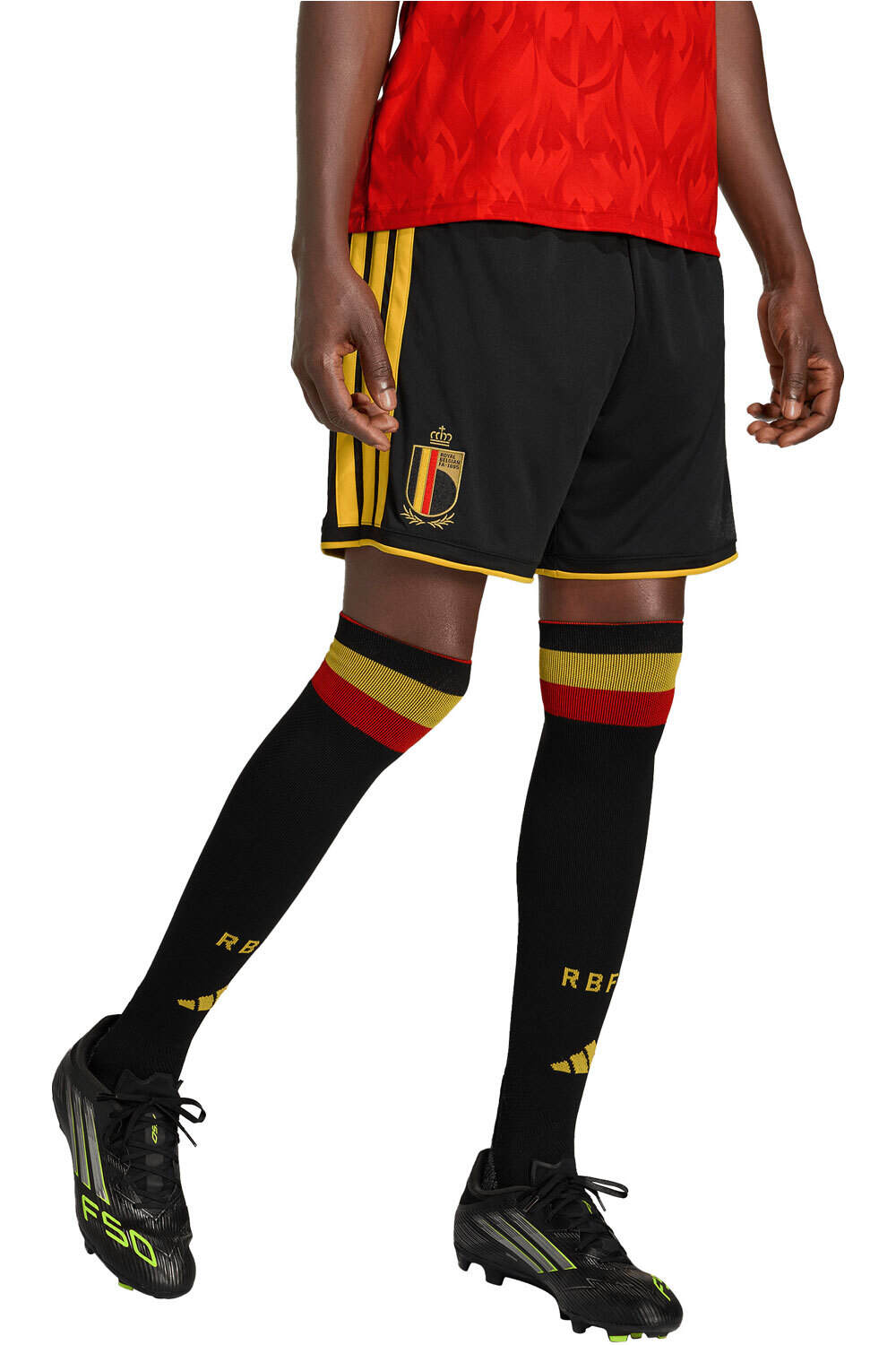 adidas pantalones fútbol oficiales BELGICA MUNDIAL 2026 PRIMERA EQUIPACION NEGRO vista frontal