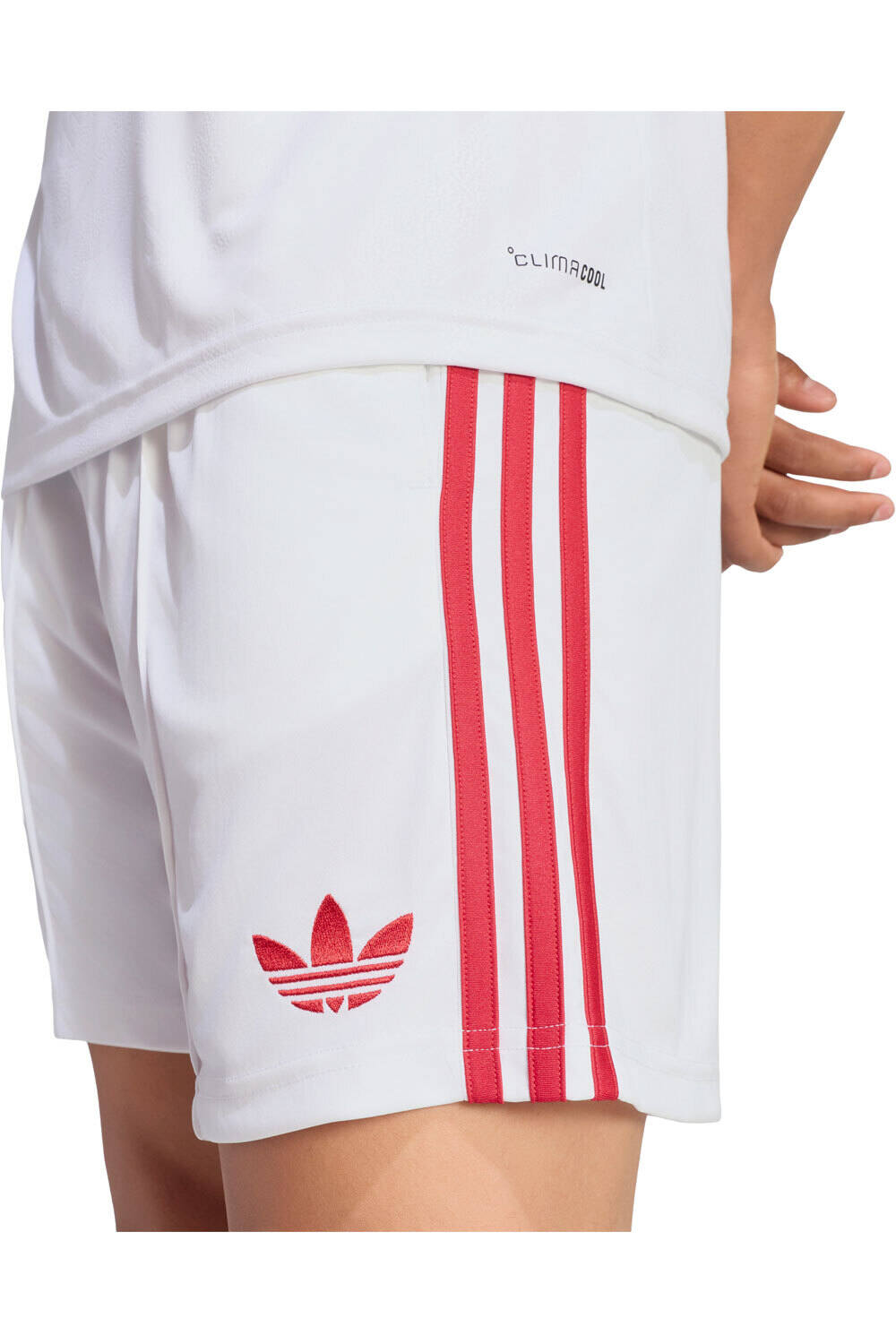 adidas pantalones fútbol oficiales LIVERPOOL FC 26/27 SEGUNDA EQUIPACIN BLANCO 03