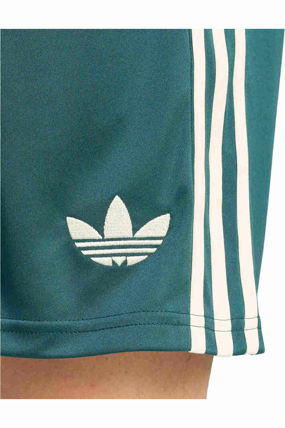 adidas pantalones fútbol oficiales REAL MADRID 26/27 SEGUNDA EQUIPACIN NEGRO 03