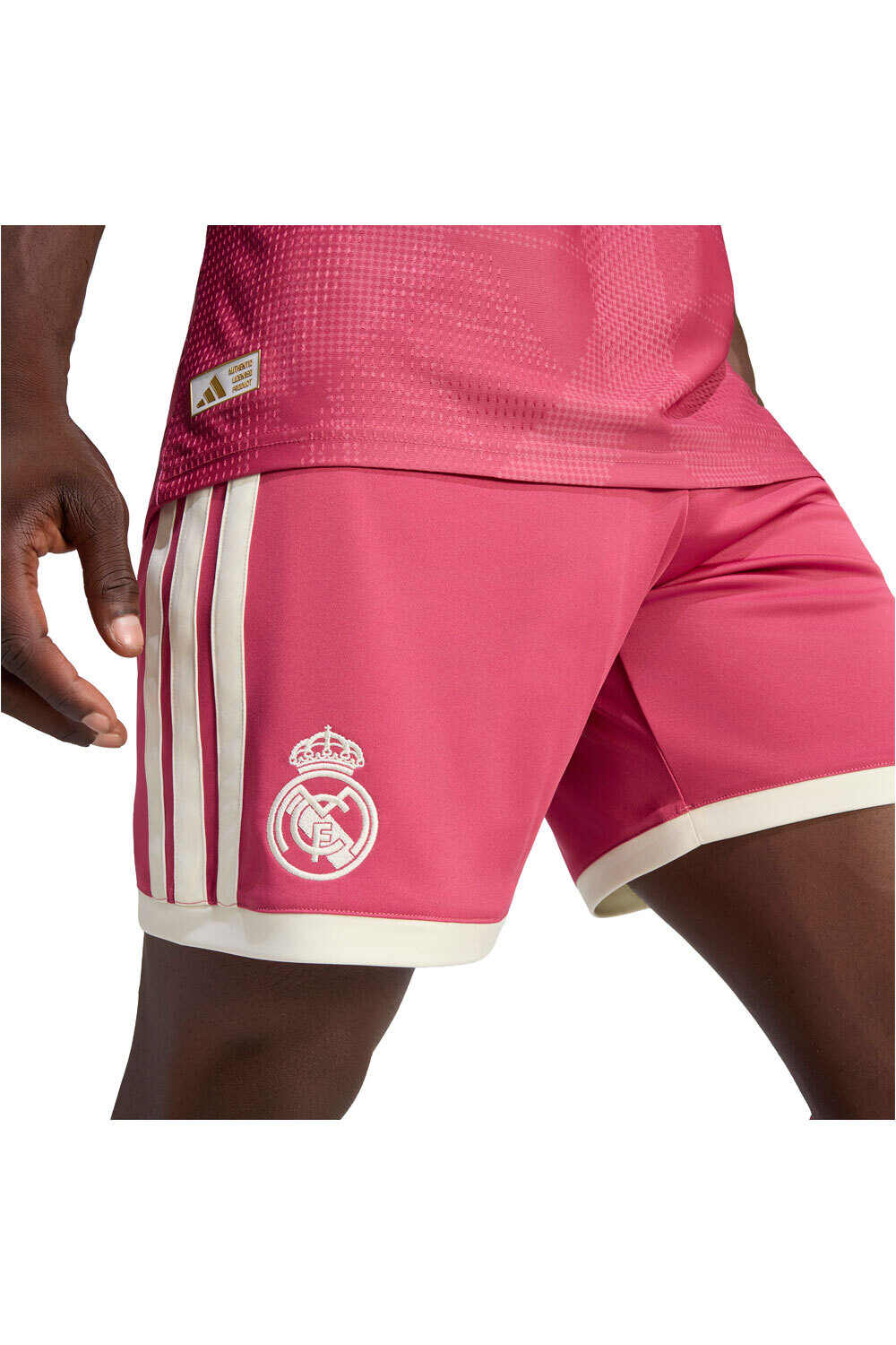 adidas pantalones fútbol oficiales REAL MADRID 26/27 TERCERA EQUIPACIN ROSA vista detalle